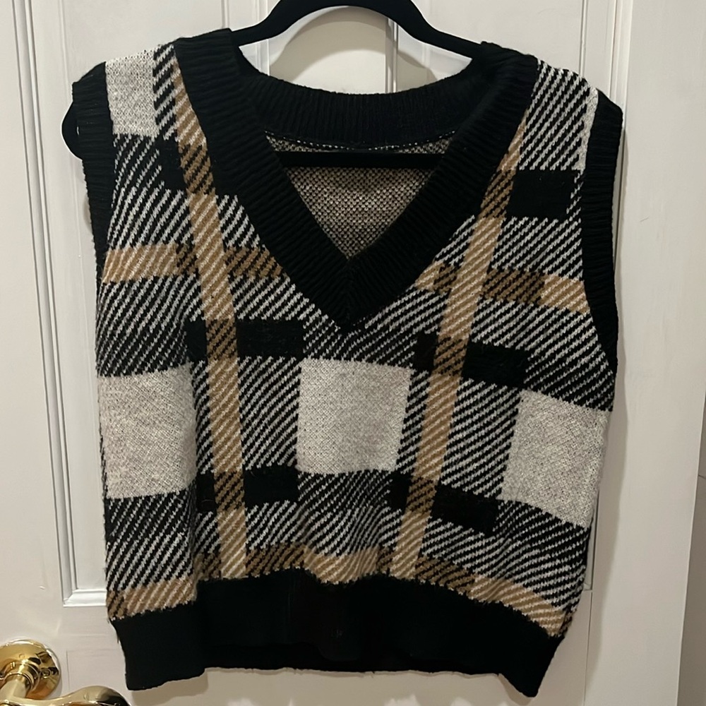 Vest sweater
